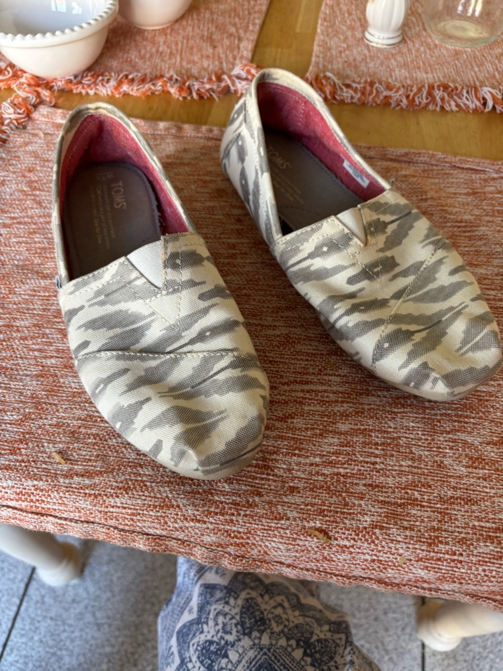 TOMS Slip-On Camo Canvas Flats in Neutral Gray & Cream